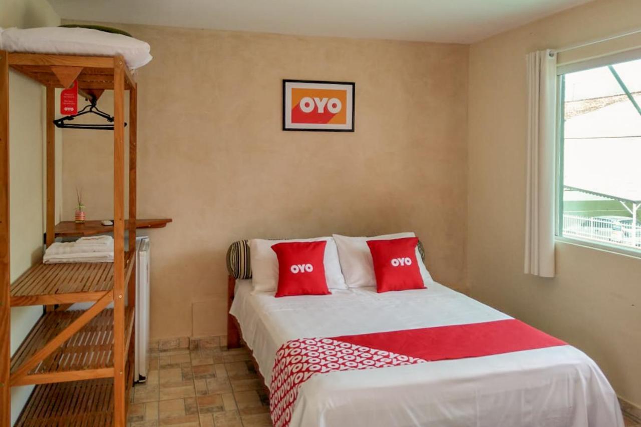 Oyo Hotel Costa Serena 伊塔波阿 外观 照片